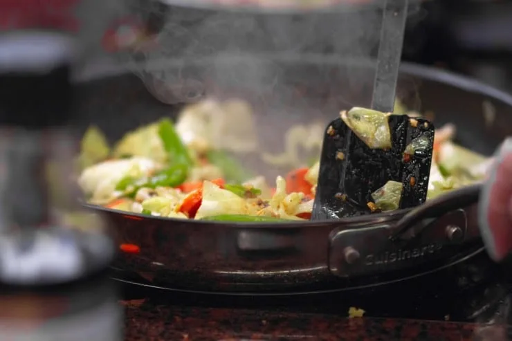What Temperature Does a Slow Cooker Cook (on Low and High)?